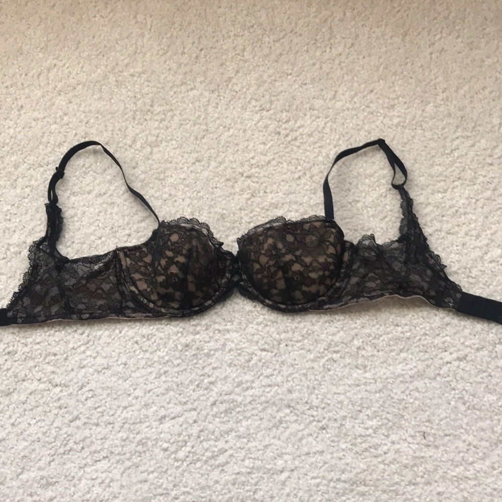Black lace bra-Size 32C